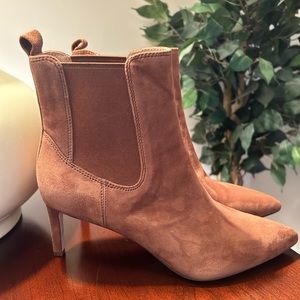 Veronica Beard Chestnut Leeland Pointed Toe Chelsea Boot Size 8.5